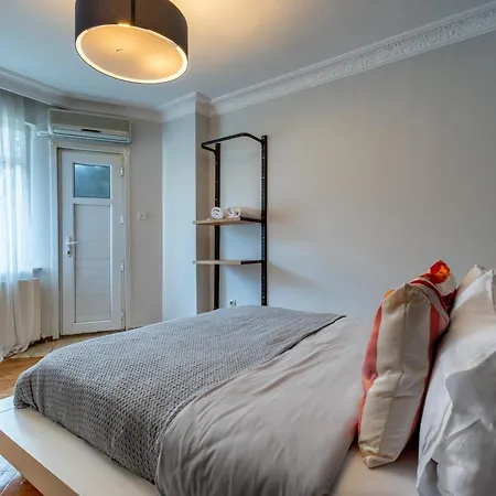 3-bedroom - Location - Elevator * איסטמבול